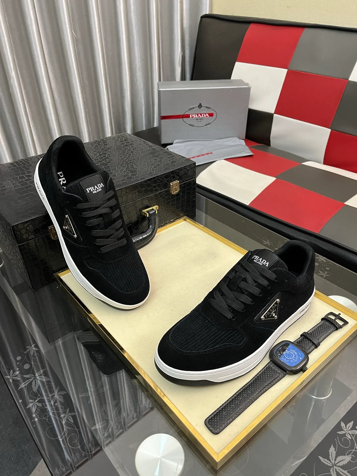Men's shoes 💰380⌚️⌚️【PRADA】Prada casual shoes, originally developed 1:1, made of high-mercerized cowhide with imported cowhide, silk sheepskin lining, rubber outsole, comfortable and soft on the foot, size: 38-444️⃣Colors available